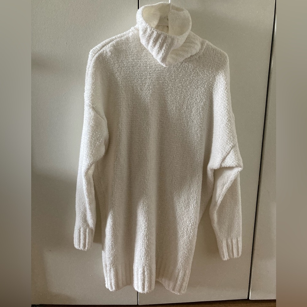 ATM long sweater.  can be worn as a dress.  size S. no signs of wear